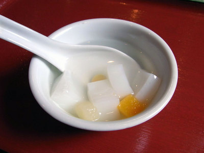 デザートの杏仁豆腐
