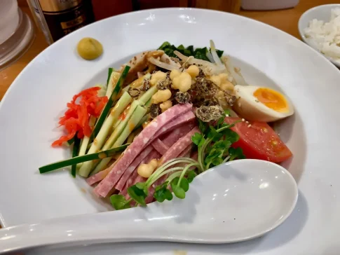 渋谷麺飯食堂なかじまの冷やし中華